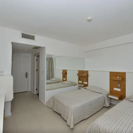 Hotel Delta 3*