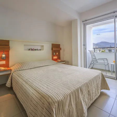Hotel Delta 3*